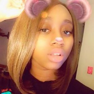 Meet your Posher, Jade